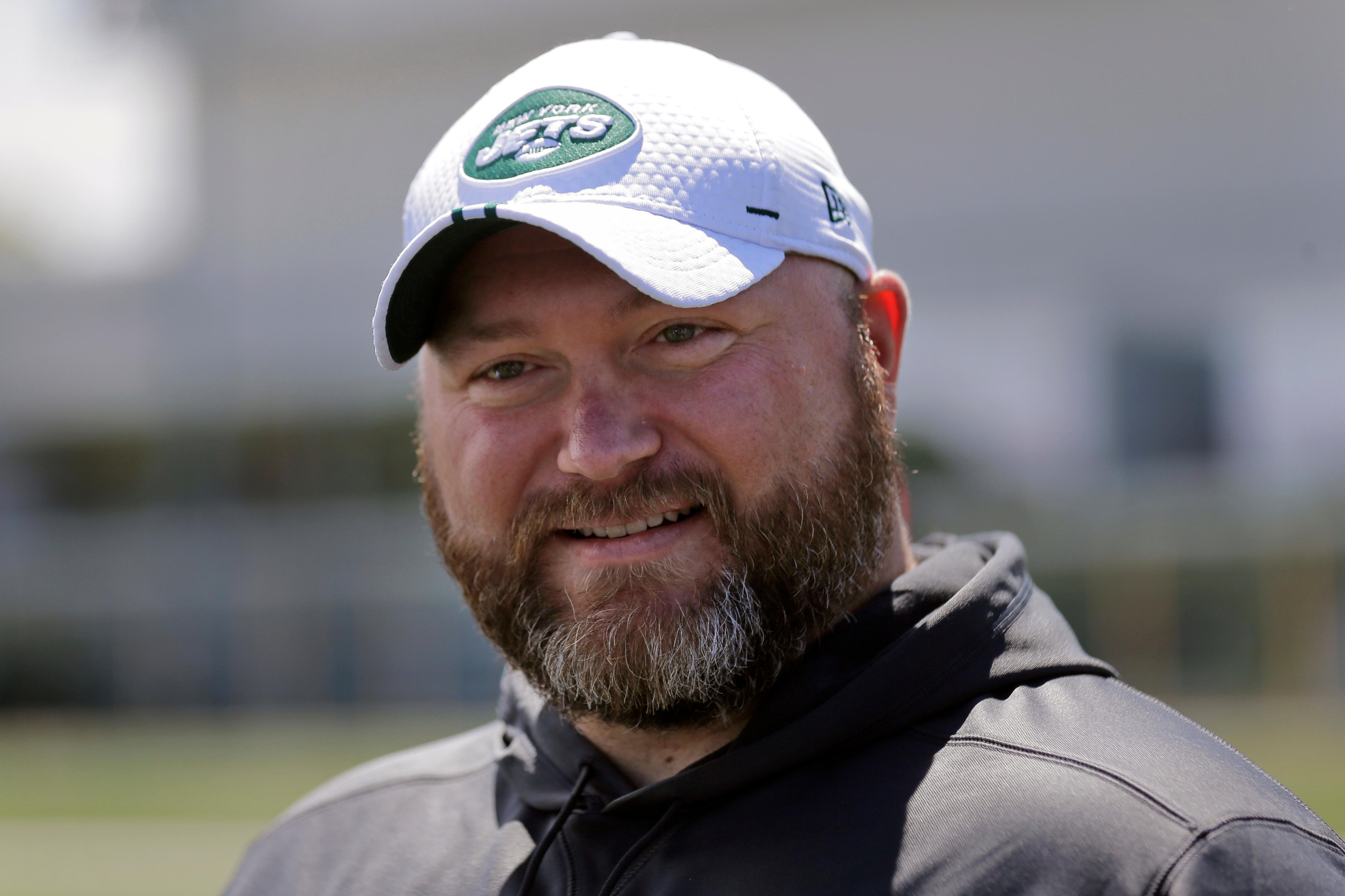NFL general manager evaluating free-agent contracts