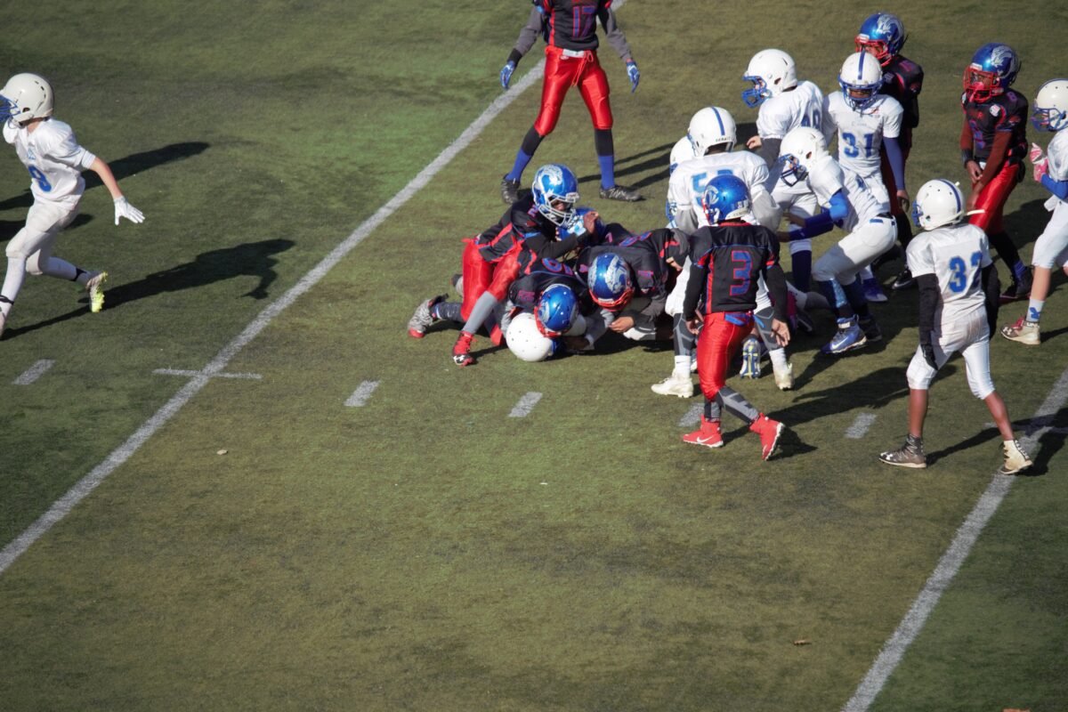 Safety coming downhill to support the run in American football